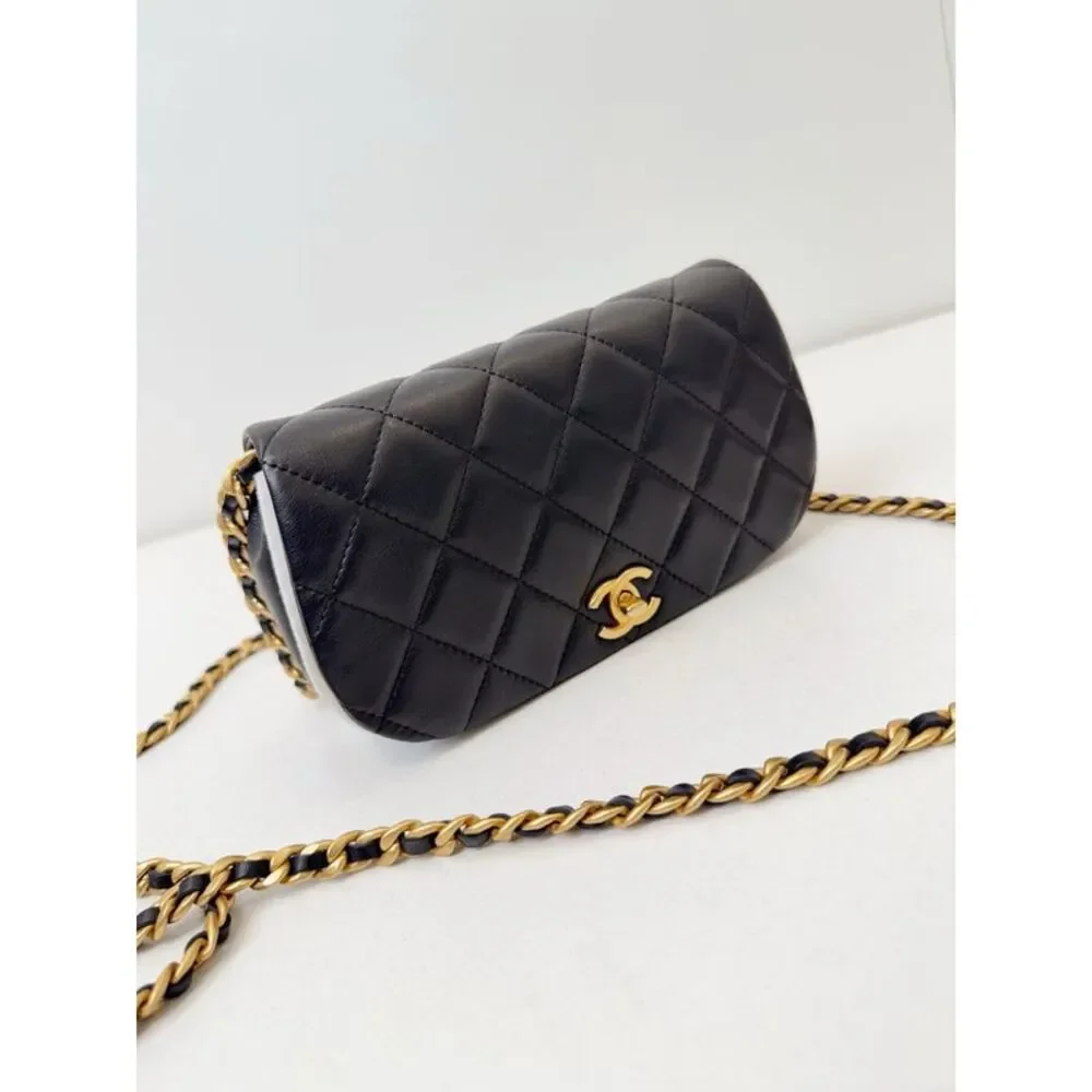 Chanel Women Pre-Loved Bag Very Good Condition